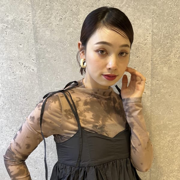 頭皮に刺激を与えたくない方にはマニキュアカラーがおすすめ|HAIR & MAKE EARTH 三軒茶屋店