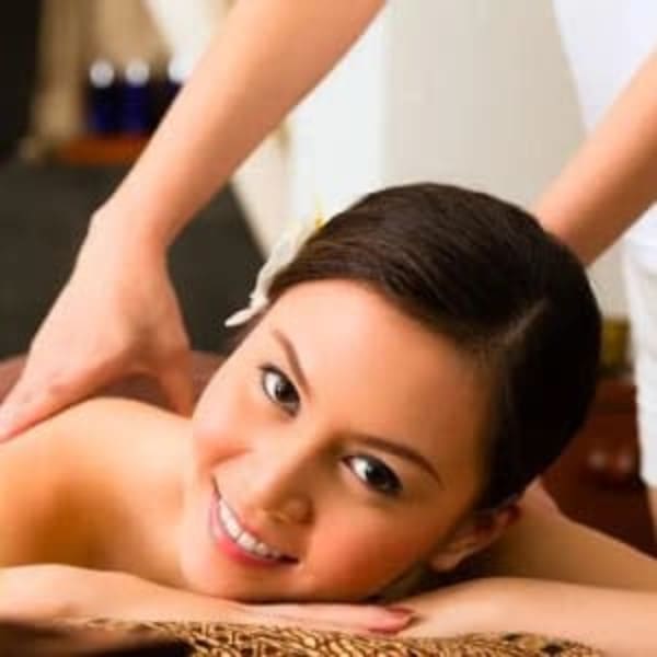 大人気◎【全身アロマ】アロマの香りに癒されながら~日常を忘れてリラックスしませんか?|肩こり腰痛整体院 溝の口