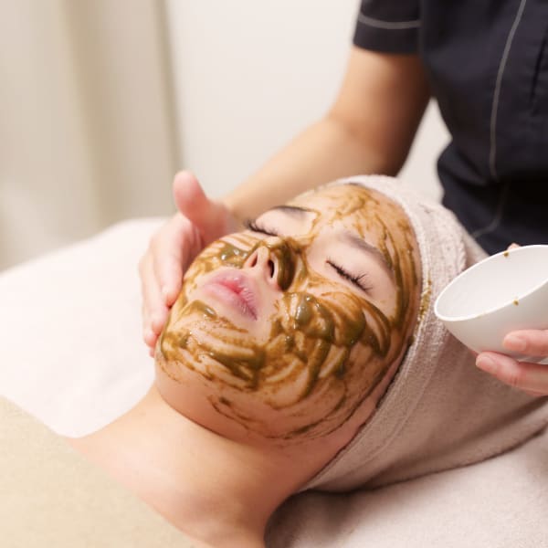 ハーブピーリング導入キャンペーン★毛穴レス美肌【毛穴洗浄&ハーブピーリング】¥7900|毛穴ケア専門店Lune Beaute 渋谷