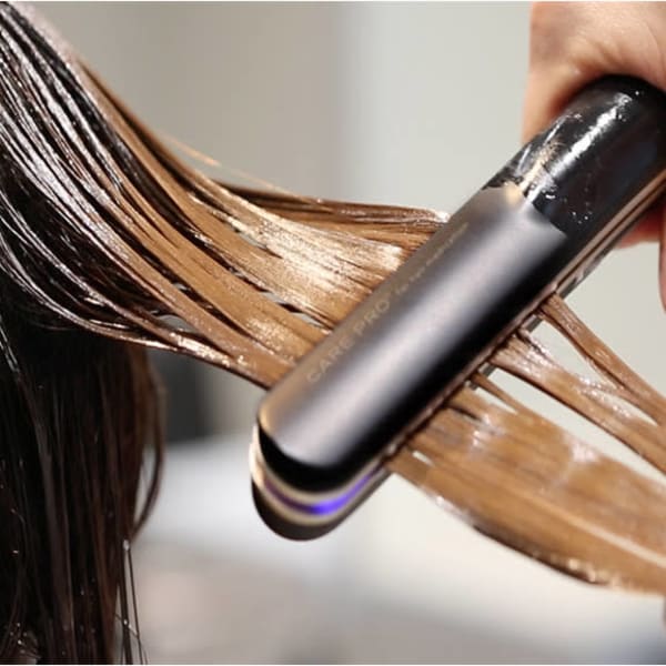 超音波アイロントリートメント|ヘアレスキュークルアルガ