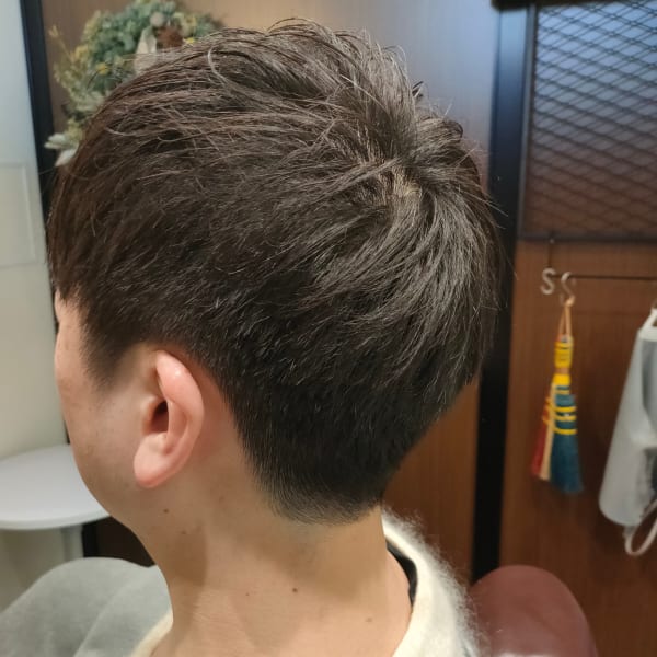 再現性を重視したスタイルをご提案◎骨格・顔だちに合わせた繊細なカットでトレンド～定番スタイルまで☆|men's hair salon clarens