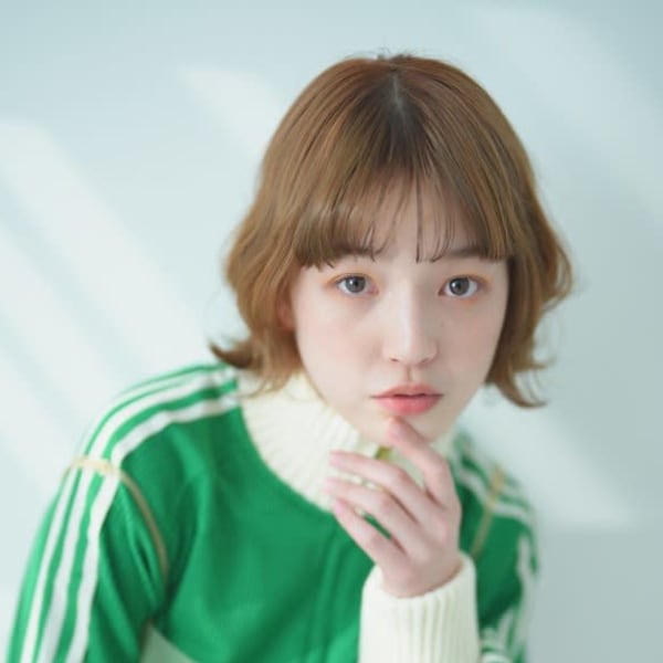 小顔に魅せる美シルエットカットが魅力的。braceのショートを経験すれば、もう他のサロンには通えない|soin de brace 小阪店