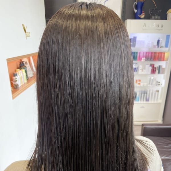 「カラー=髪が傷む」というイメージが覆される≪ケアカラー≫いつもと違う仕上がりを体感☆|YEAST