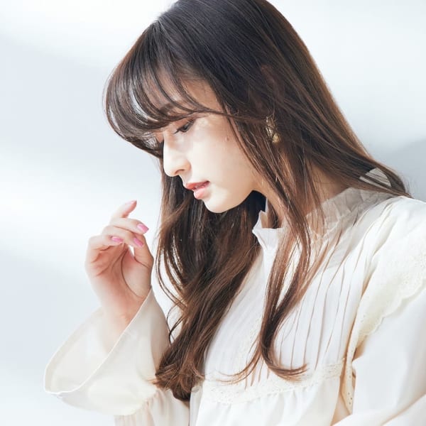 93%自然界由来で開発されたAVEDAオーガニックカラーで頭皮に優しく、ツヤ髪に。|クロードモネ H2O・AVEDA 渋谷ヒカリエshinQs店