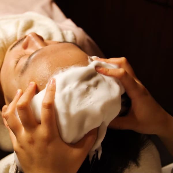 【日頃の疲れを癒す選べる極上ヘッドスパ】|HIROGINZA 恵比寿店【ヒロ銀座】渋谷中目黒代官山広尾