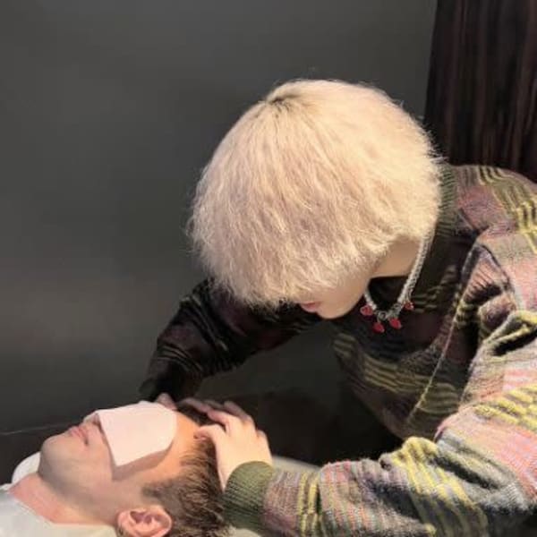 男性特有のお悩みを改善するためプロ目線で提案、サポート!【ヘッドキュア、頭皮ケア】|「#NAVY」仙台長町店