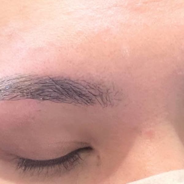 髪だけでなくトータル美容を提供!【スキンケア、アイブロウ、インナーケア】|「#NAVY」仙台長町店