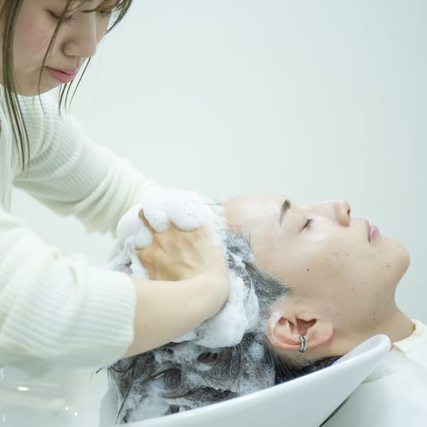 髪質改善×頭皮ケア♪お悩み別『極上ヘッドSPA』選べる4コース |Liens de HELME(リアン)なんばマルイ