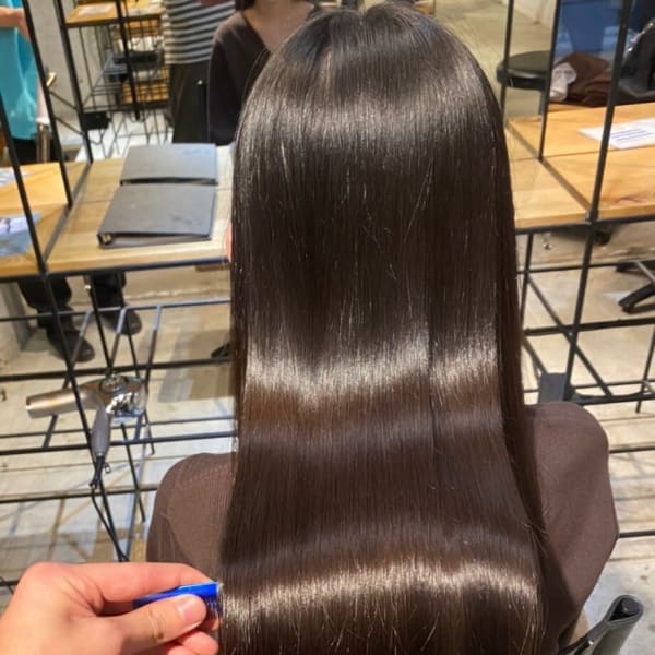 特許成分配合『次世代の髪質改善“質感再整カラー』名古屋でいち早く体験!ダメージレスで憧れの美髪に|LUVISM 名駅店【ラヴィズム】