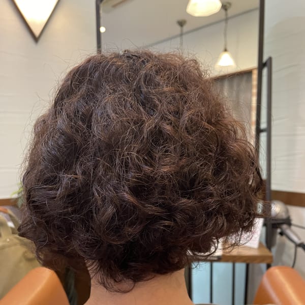自分だけにしかない個性を隠すのではなく活かして日々を楽しむ生活|room hair salon〜くせ毛専門店〜