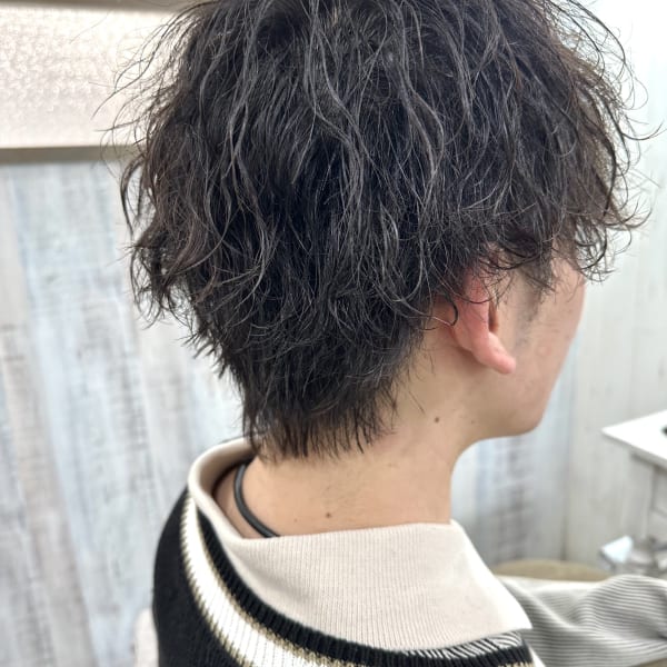 ⭐︎ネット特集にもなった⭐︎メンズパーマ職人による立体的、再現性のあるデザインが定評♪|Ferite