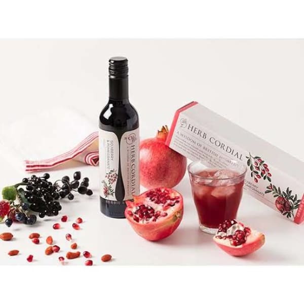 待ち時間も楽しめるハーブドリンク♪|髪質改善特化型サロン elux sapporo