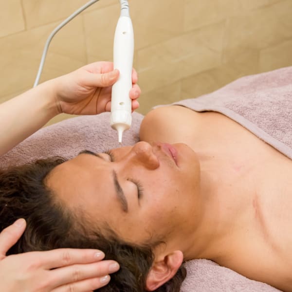 ★大人気★毛穴汚れ/ベタツキ肌解消！超密毛穴洗浄フェイシャル|トータルメンズエステ KING