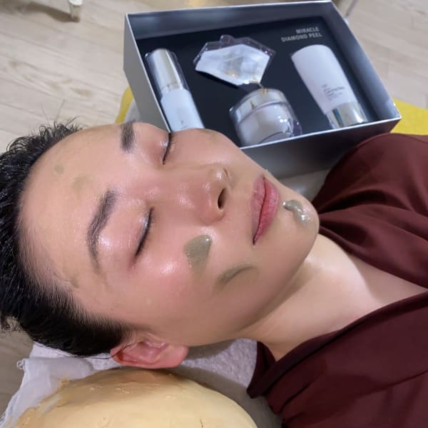 【美顔になりたい!】小顔骨筋(小顔矯正)ダイヤモンドピーリング60分25000(石膏パック別途料金)|誠心経絡整体院(旧 青龍中国整体院)