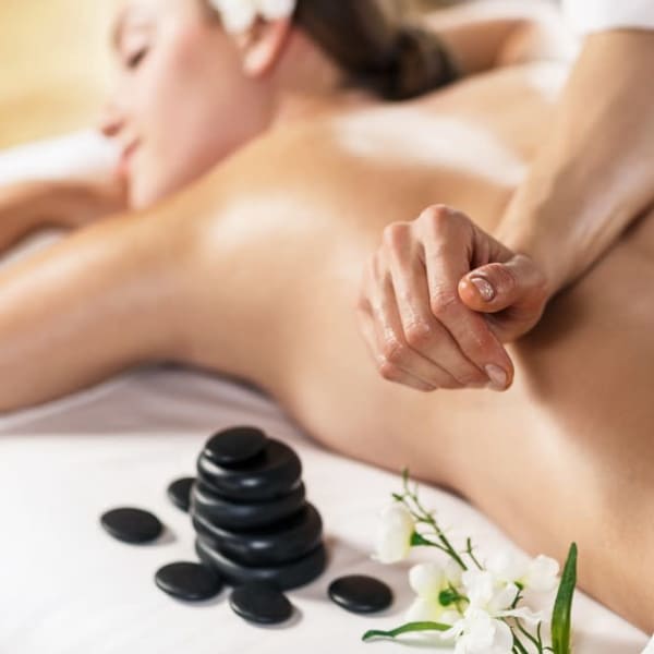 全身の疲れ・癒しに◎1席のみの完全個室で人目を気にせずリラックス◎24時まで営業◎当日予約歓迎|リラクゼーションサロン ロムタイ