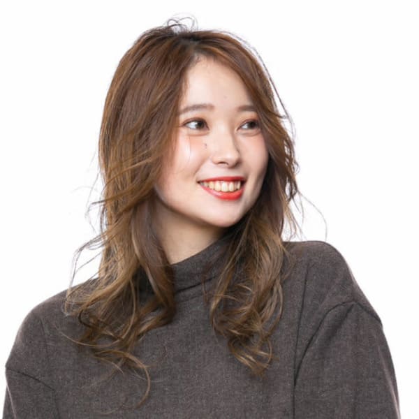 『大人女性向け』こだわりサロン|HAIR & MAKE EARTH 国立店