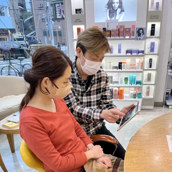 【阪急六甲5分】スタイリスト全員が歴10年以上◎じっくり時間を使い,マンツーマンで1人1人に丁寧な施|Monalisa
