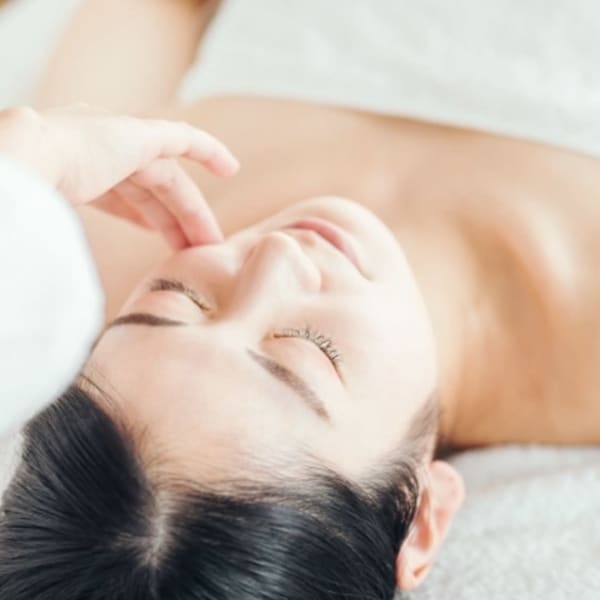 すっぴん力UP!!ワンストップでお悩み解決♪|beauty salon ICHOOSE