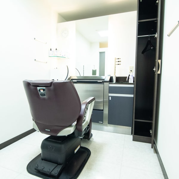 周りを気にする必要のない完全個室サロンです。思い切りリラックスできます!|MEN'S WILL by SVENSON 広島スタジオ