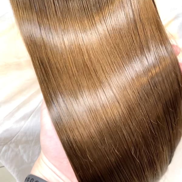 地毛風◎広がりやパサつきでお悩みの方への髪質改善ストレート|soin de brace大日店ミルボン認定髪質改善サロン