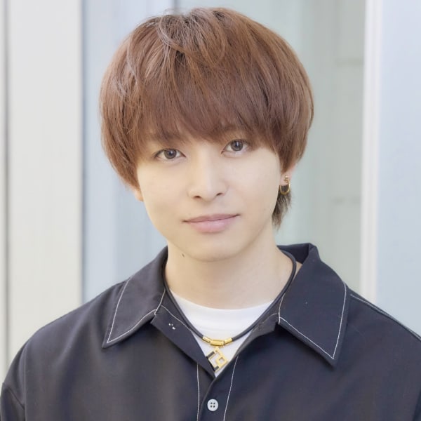 銀座メンズ人気前髪あげも下ろしもできるナチュラルマッシュ　骨格、髪質に合わせた似合わせカット|ANFINI 銀座（アンフィニー）