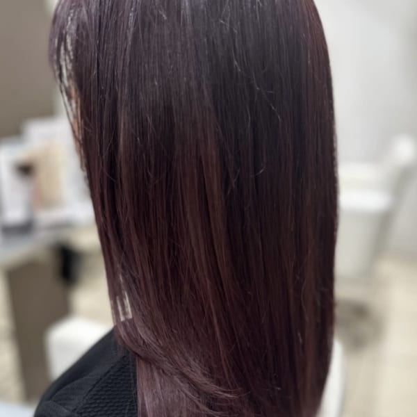 うるツヤになれる厳選トリートメントが自慢のサロン|HAIR attirer
