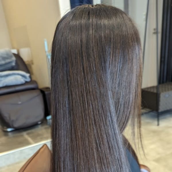 髪質改善ヘアエステストレート|eme札幌