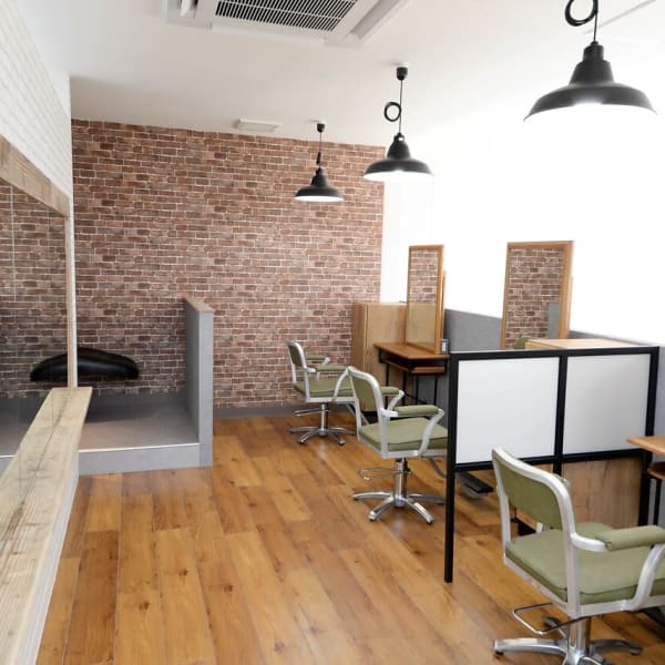 ◇フルフラットベッド型シャンプー台『YUMEシャンプー』で夢心地◇|Liecot 浦和美園店