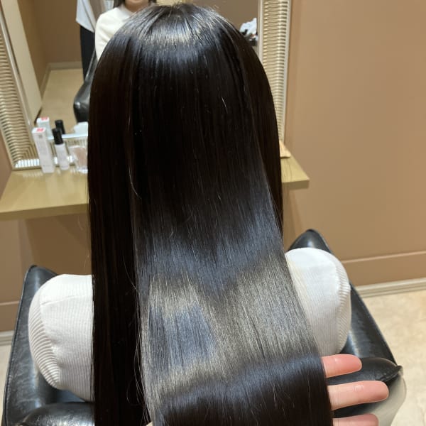 《指通りなめらか◎》高級◆髪質改善トリートメント◆潤いあふれるツヤ髪へと仕上げます♪|Chainon