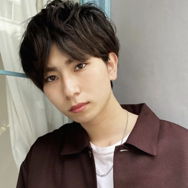 オシャレ度が際立つツイストスパイラルが人気☆朝のセットが楽になる♪清潔感+で眉カットやヘッドスパも◎|ibrel 自由が丘 by rcid