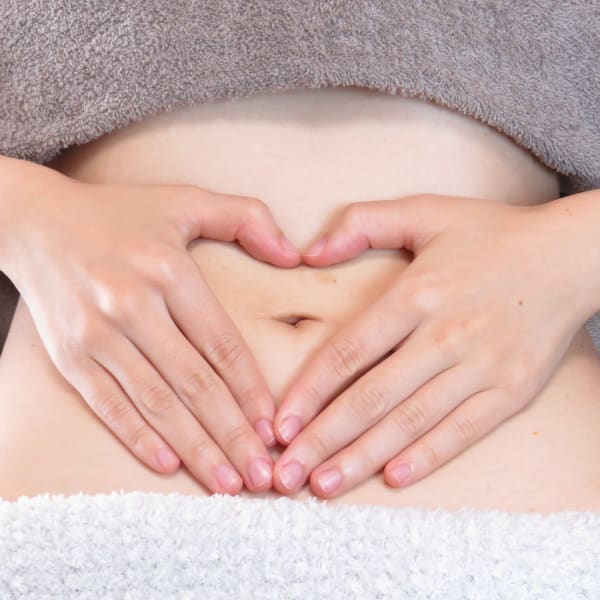 お腹のマッサージ|lia privatesalon