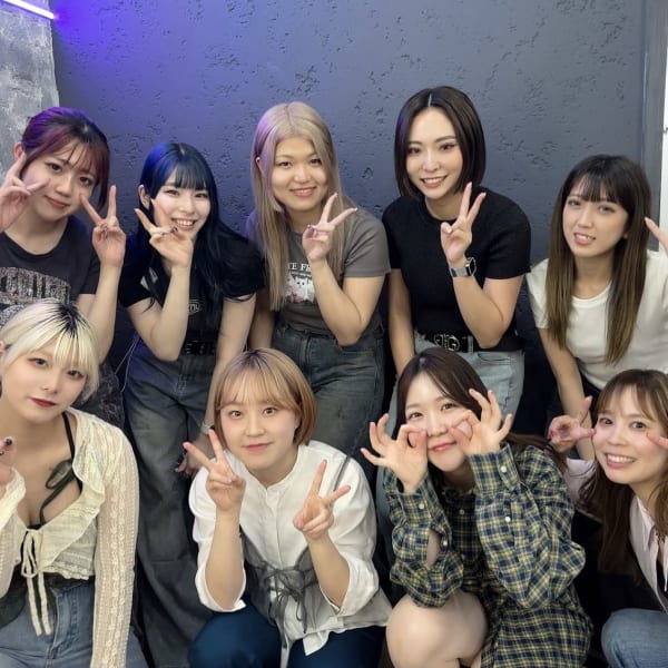 ★女性スタッフが多く在籍！女性スタイリスト希望の方もご気軽にご相談を。池袋で安心のサロンタイムを！！|prize Iris 池袋【プライズ アイリス】池袋駅東口店