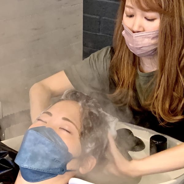 【『プチプラで贅沢な時間☆』ヘッドスパ♪】ココロもカラダも癒されるシャンプーマッサージが好評！！|HAIR MAKE ROSY 八軒店