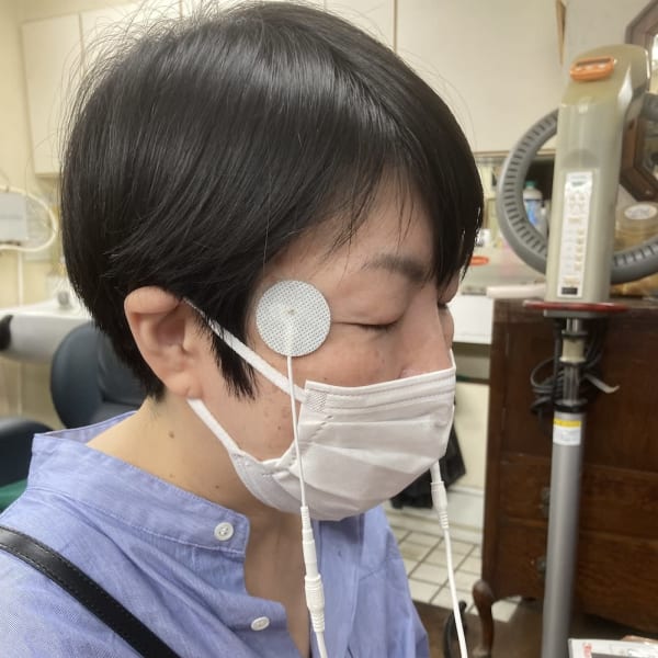 キャッチアイ(目のまわりのマッサージ)|髪工房てんとう虫