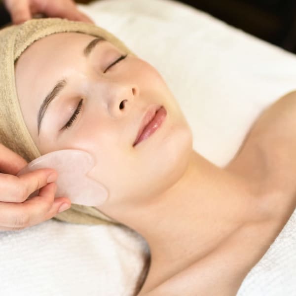 【小顔・毛穴に特化したフェイシャルメニュー多数】お悩みやお肌状態に合わせてお選び下さい！|SEE FACE 大人女性の隠れ家サロン