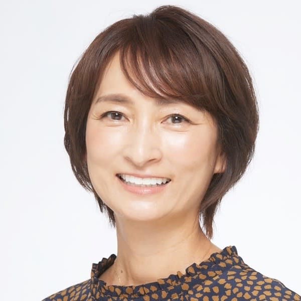 《色味にこだわったヘアカラー》髪のことを考えた優しい薬剤を使用！柔らかさのあるベージュ系が人気◎|えがお美容室 奈良店