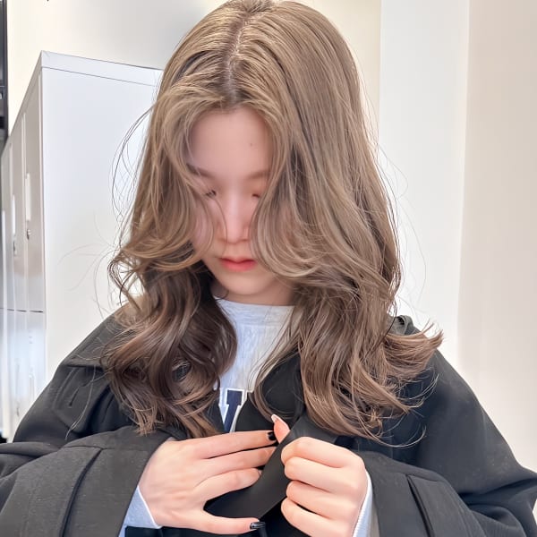 【keshikiといえば】こだわりのブリーチカラー☆いつものカラーに透明感やアクセントつけましょ☆|keshiki大名