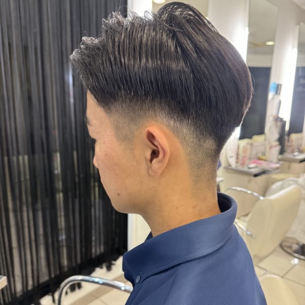 【白金高輪駅】ビジネスからカジュアルまで、キメすぎずにカッコよく☆爽やかスタイルで第一印象◎髪質改善|N's hair