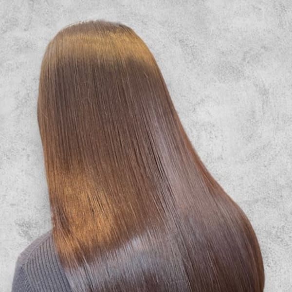 うるツヤになれる厳選トリートメントが自慢のサロン|WE RULE 手稲店