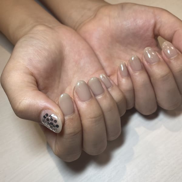 デザインカラーをアナタに合わせて健康的なツヤツヤの美爪に♪|SAVOY NAIL