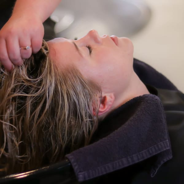 香りが選べるヘッドスパで一人一人のお悩みに合わせたパーソナルヘッドスパ|Beauty salon laera【ラエラ】