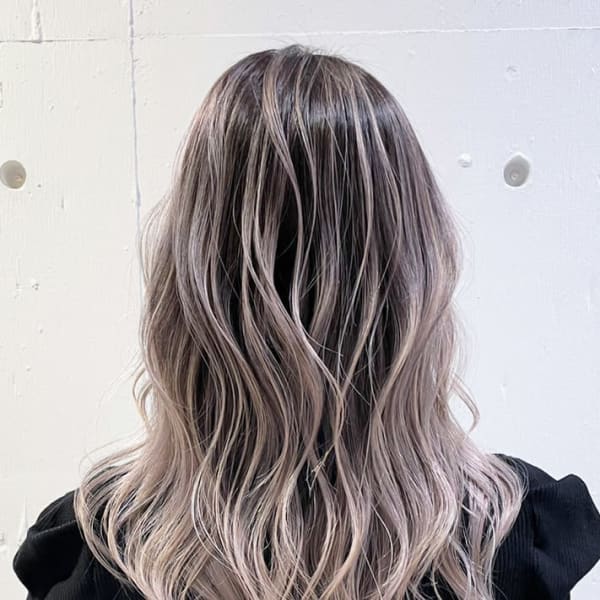 【デザインカラー】トレンド発信サロンだからこそ叶う今っぽ#インナーカラー#ハイライト[ハイライト]|IT by ALBUM 松戸店【アイティー バイ アルバム】