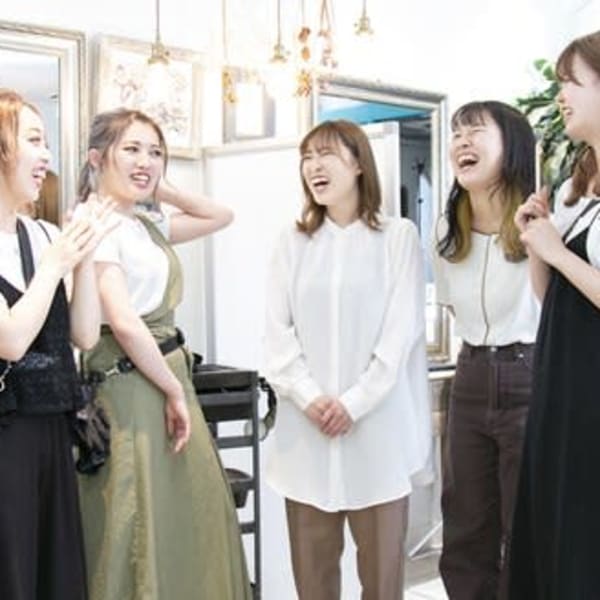 女性スタイリストが多い|Lu’ce coco