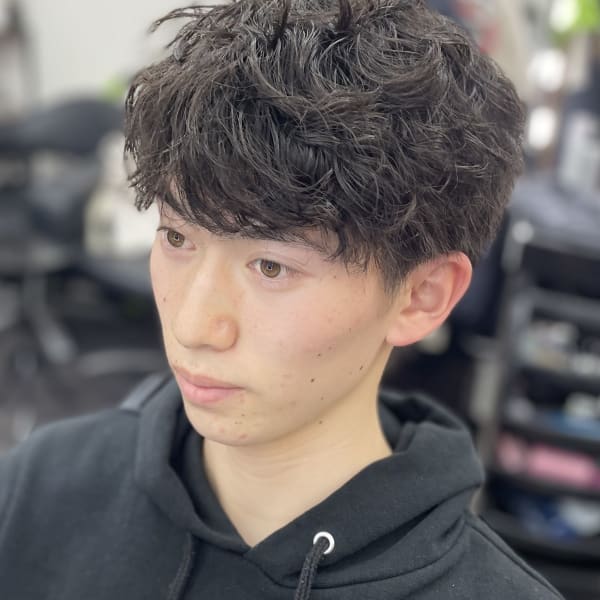 パーマスタイルでスタイリングも楽!|salon de courage