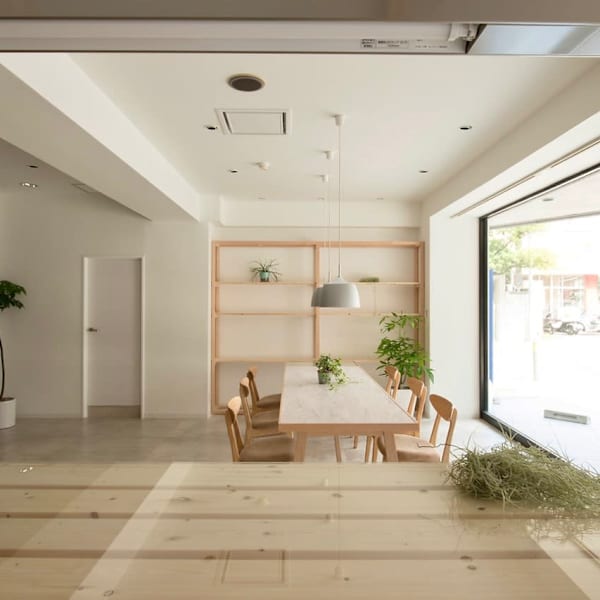 細部にこだわりを感じ取っていたでける店内|LadA