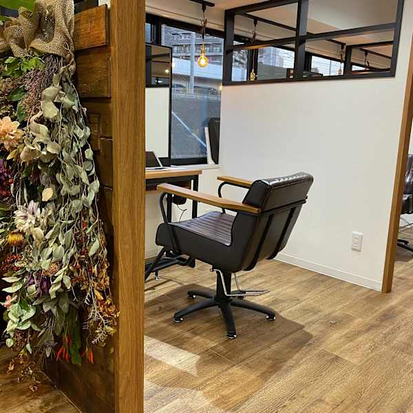 お子様連れ歓迎☆完全個室・各席タブレットあります♪|JOHN JOHN HAIR SALON