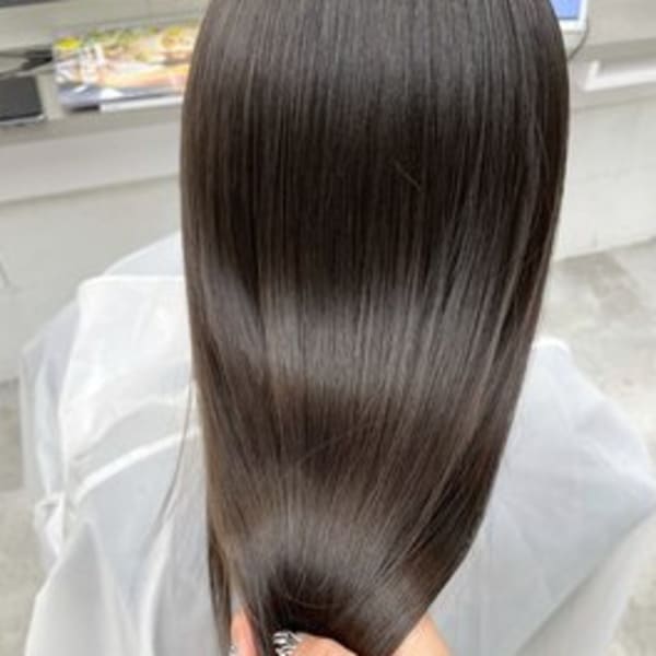 くせ毛・うねりのお悩み解決|MATISSE 室見店