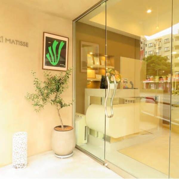 ハイセンスな技術と、居心地の良い上質空間をお約束します。|MATISSE 室見店