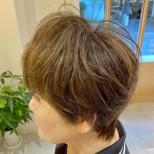 白髪でお悩みの方もオシャレに生かします☆|Colza