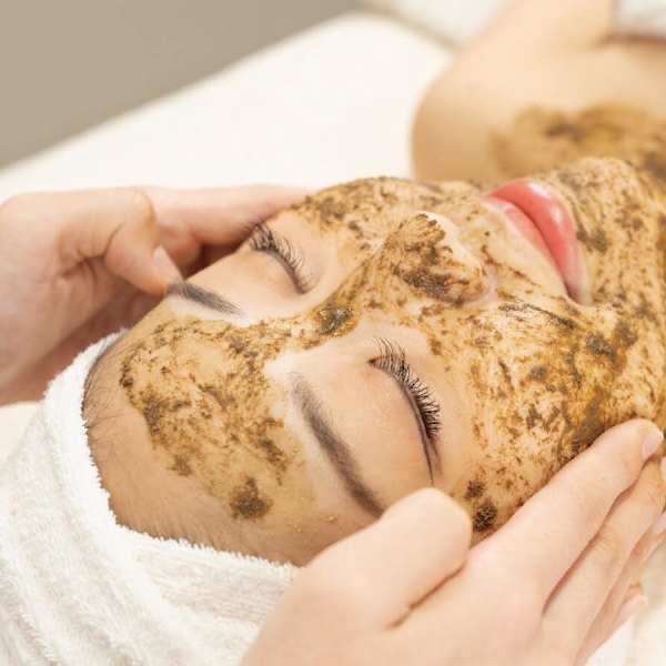 繰り返すニキビにハーブピーリングが◎|M.riche